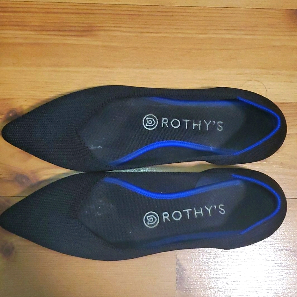 Rothy's pointed flat